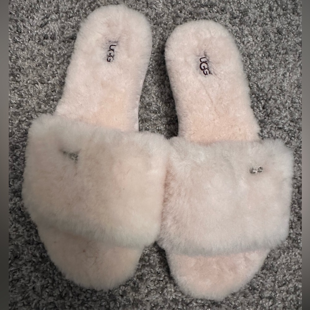 UGG Cozette Genuine Shearling Slipper (Women’s)